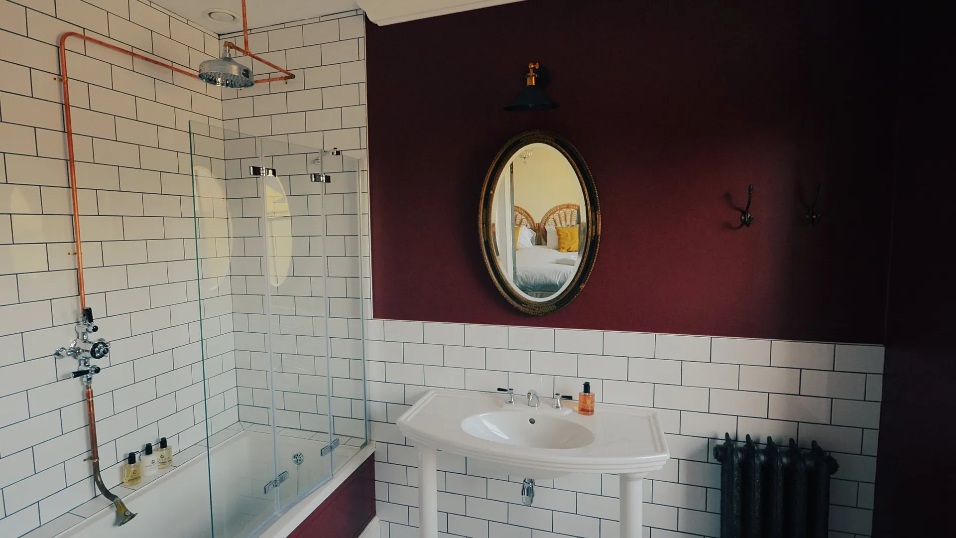 The deep red bathroom of the Bold Red room
